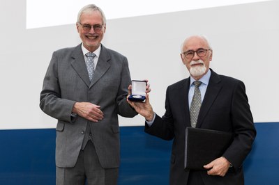 Verleihung der Ehrenmedaille
