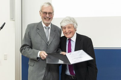 Verleihung der Ehrenmedaille