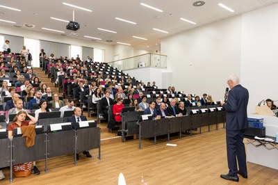 Begrüßung und Ansprache des Dekans, Prof. Dr. Wofgang Weidner