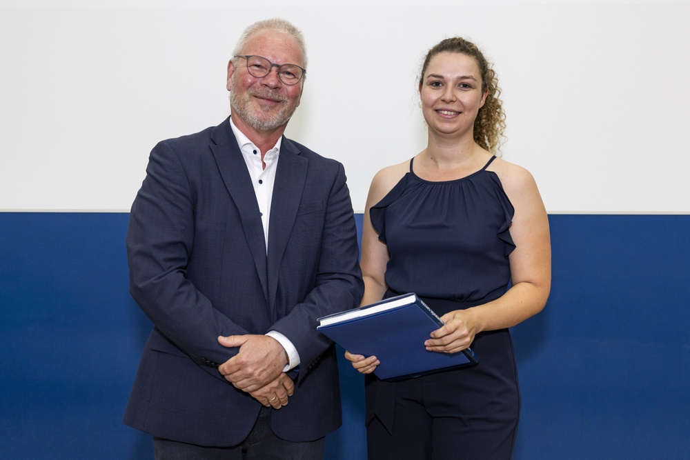 Überreichung der Ph.D.-Urkunden