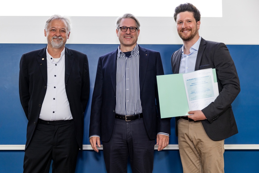 Verleihung des Graduierten-Preises 2025 der Novartis-Stiftung für therapeutische Forschung an Herrn Dr. Julian Musa.