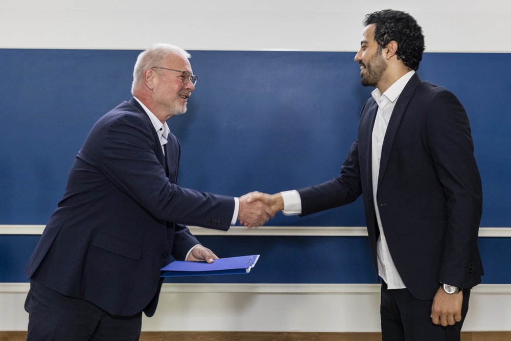 Überreichung der Ph.D.-Urkunden