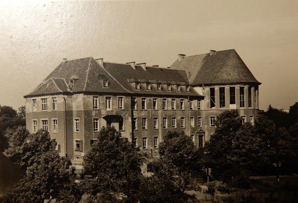 Biochemisches Institut 1950.jpg Biochemisches Institut 1950