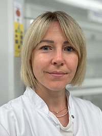Stephanie Schmitt.jpg