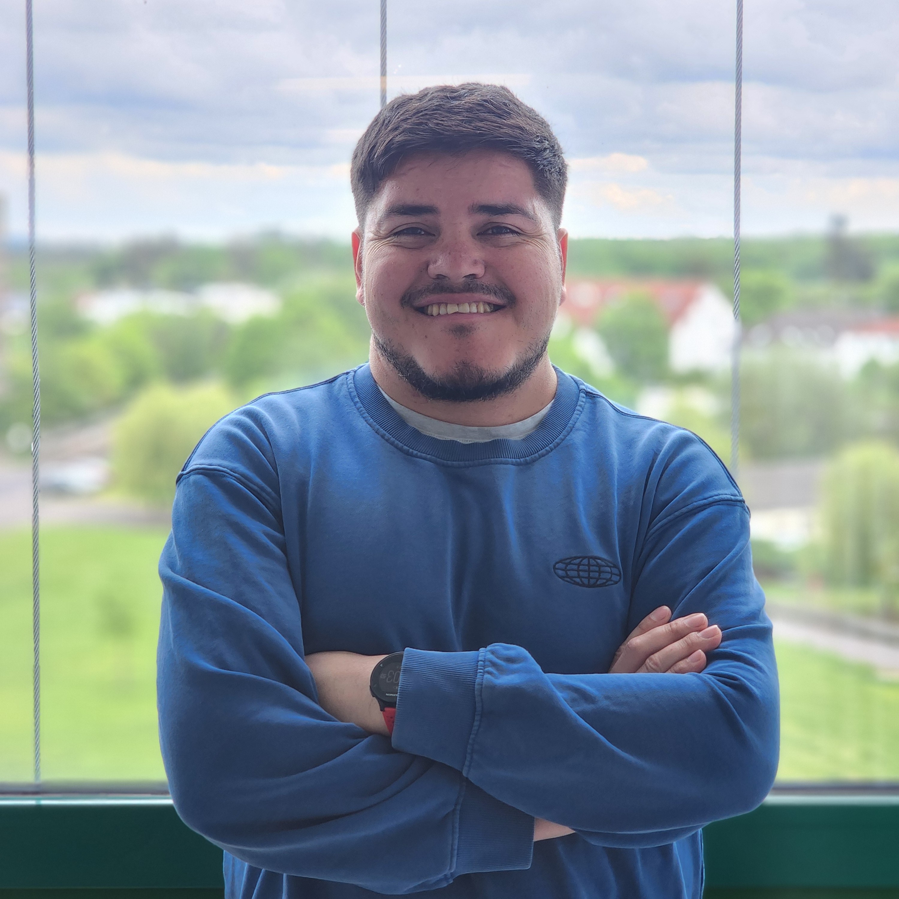Dr. Esteban Palacios-Contreras