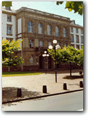 Unihauptgebäude