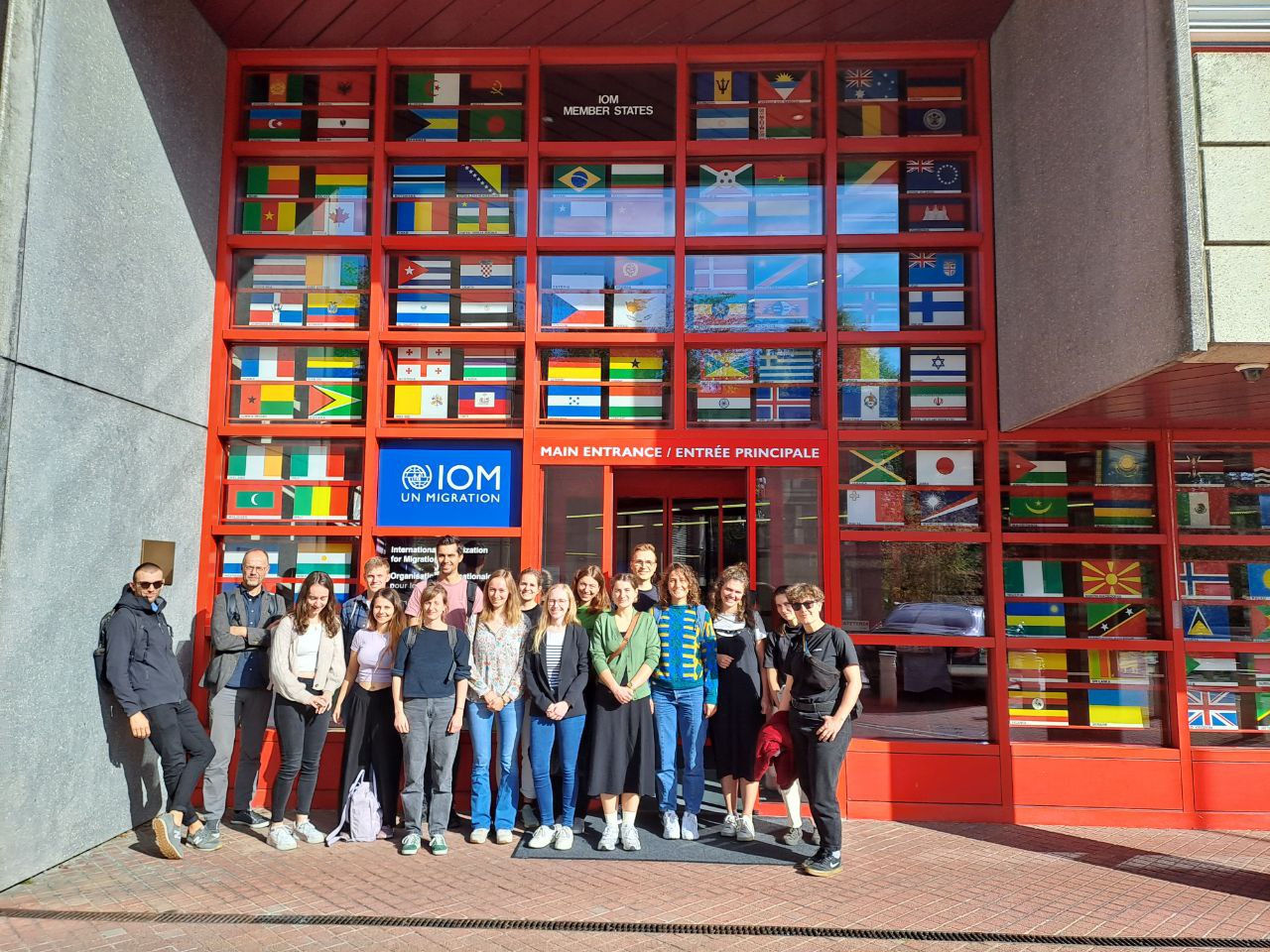 IOM Gruppenfoto 2023.jpg