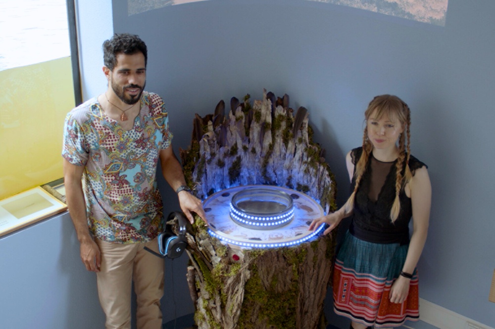 Olivaz and Syntropia with the Lahn River Avatar © Decc.jpeg
