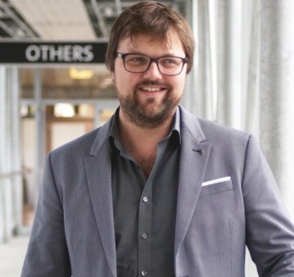 Profile picture_Klestil.jpg