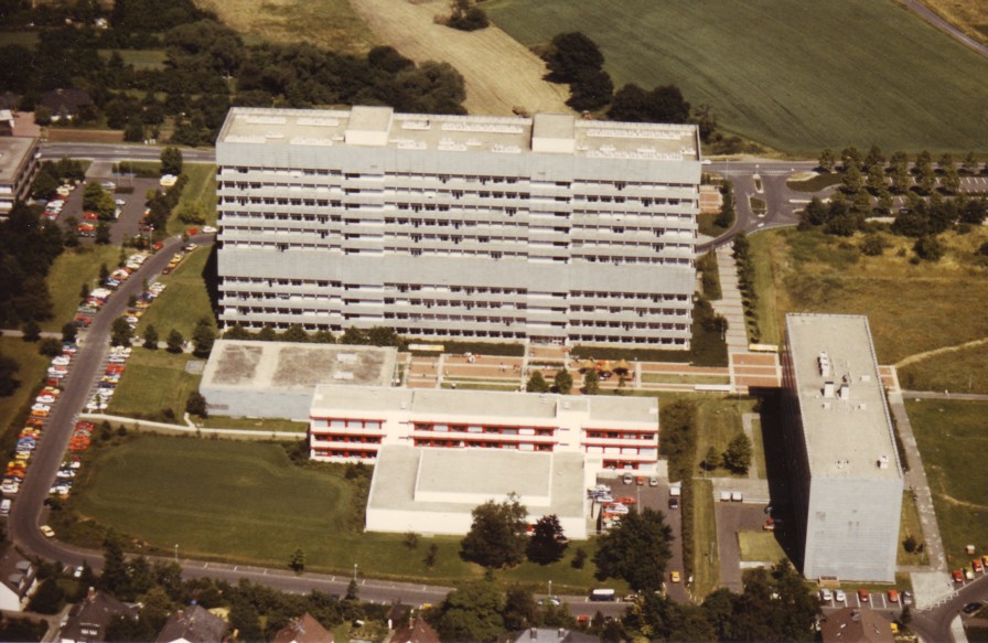 Neubau des HRZs (1979)