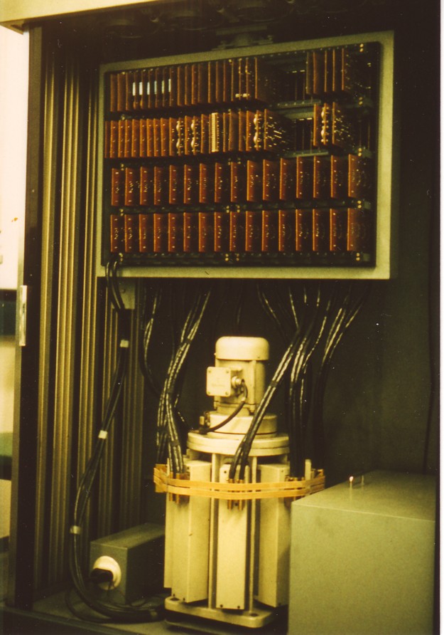 Z23: integrierter Trommelspeicher