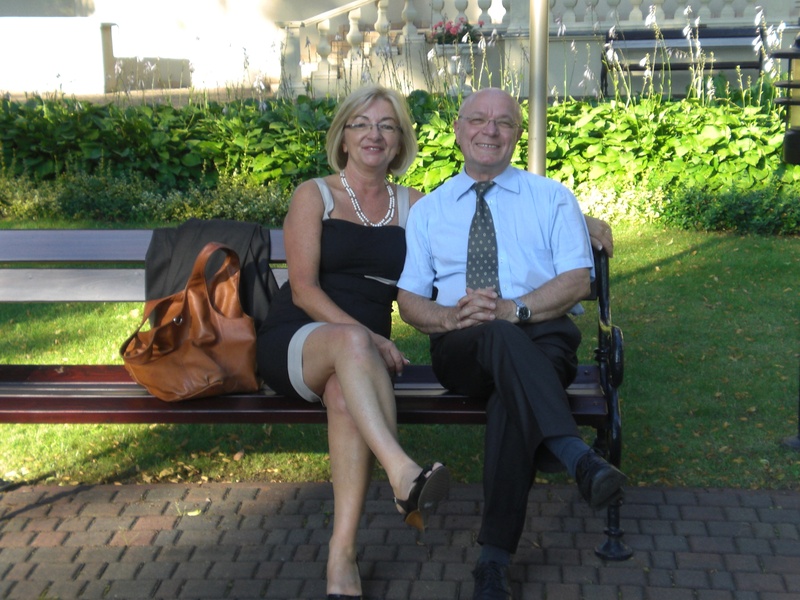 Prof. Weigt and Mrs Bily outside the Biedermann Palace