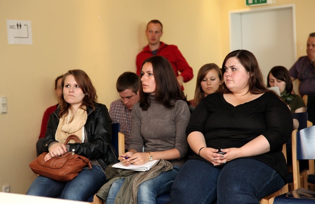 Infov. russ. Arbeitsmarkt - 14062012 (4).JPG