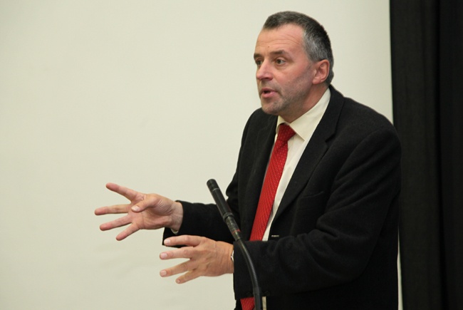 Symposium (Erster Tag) - 12062012 (15).jpg
