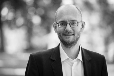 Portrait von Prof. Dr. Stefan Peters