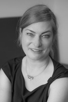 Portrait Prof. Dr. Christina Schwenk