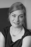 Portrait Prof. Dr. Christina Schwenk