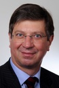 PortraitKunzmannneu.jpg