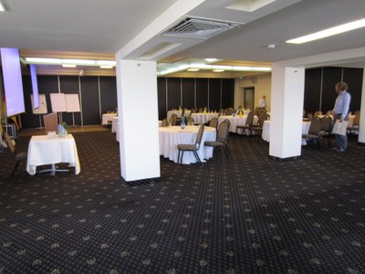 conference room, pic 1