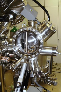 UHV-Rastertunnelmikroskop (AG Dürr)