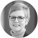 Dr. Sandra Schwindenhammer