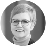Dr. Sandra Schwindenhammer