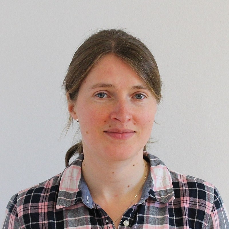 suzanne jacobs.jpeg