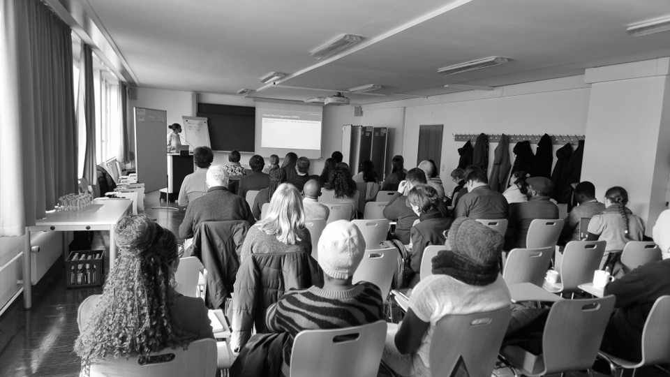 Conference situation3