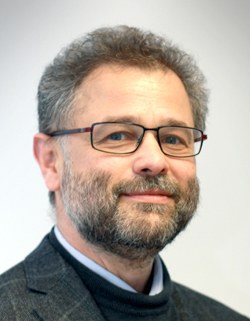 Prof. Dr. Vadim Oswalt