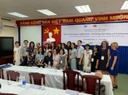 Gruppenfofto Universität Saigon Tagung_700.jpeg
