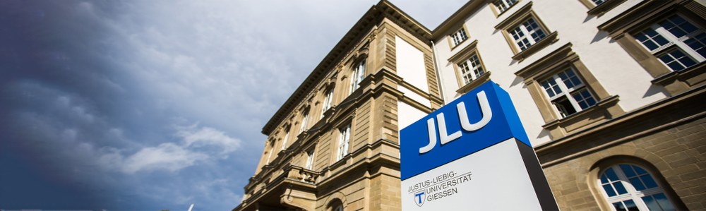 JLU Hauptgebäude Banner