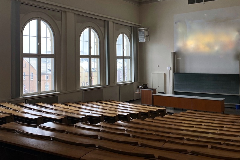 Biologischer Hörsaal_AP_2zu3.jpg