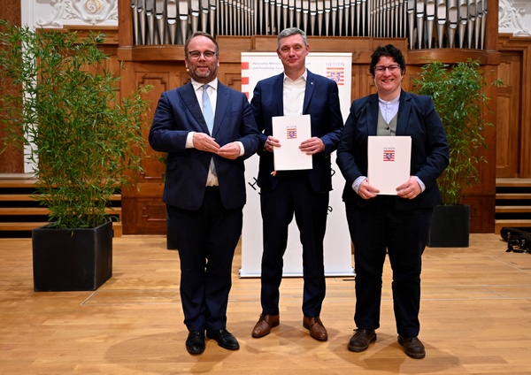 PM170-25 Hochschullehrpreis 2025_1. Projektpreis JLU_c_HMWK.jpg