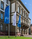Universität Hauptgebäude (Foto: Sebastian Ringleb)