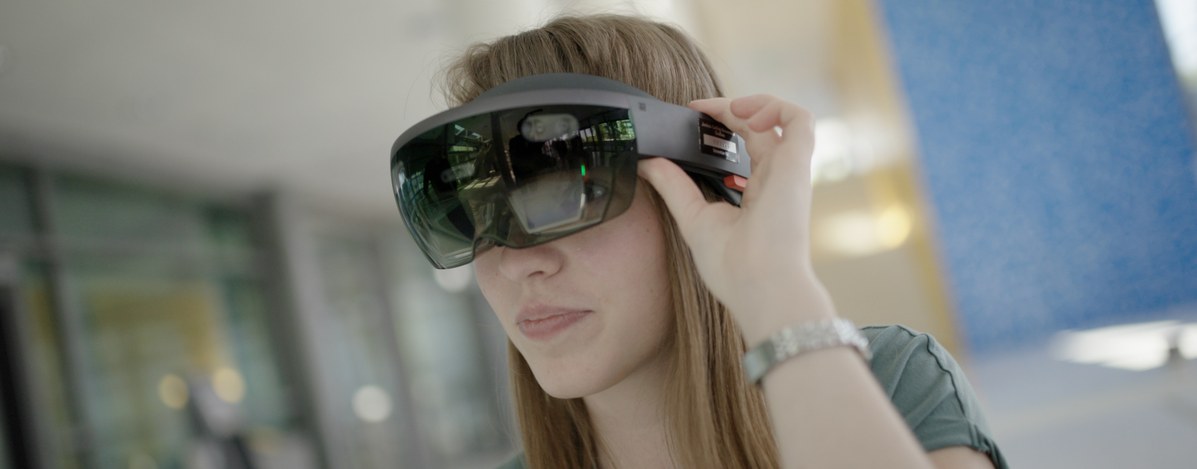 In Virtual Reality-Projekten erhalten Studierende die nötigen theoretischen Kenntnisse und praktischen Fertigkeiten, um virtuelle Lehrwelten selbst zu erstellen. (Foto: Lars Möller)
