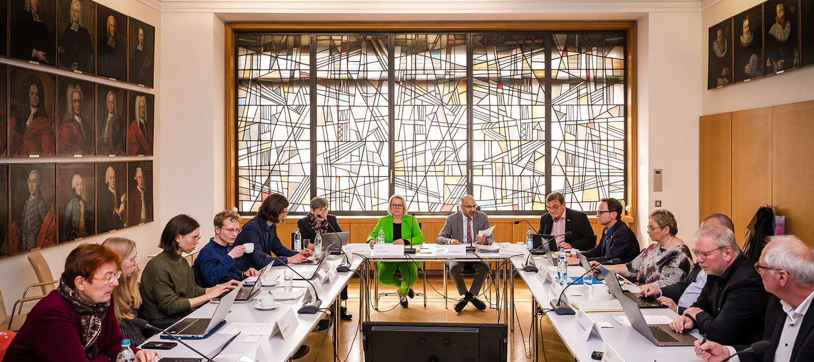 Senatssitzung_SS23_klein.jpg