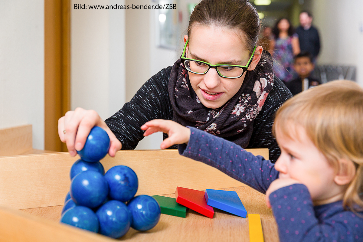 Kinder, Mutter, Spielecke ZSB | Bild: www.andreas-bender.de/ZSB