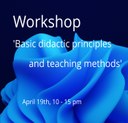 Blaue Wellen vor dunklem Hintergrund mit weißem Schriftzug "Workshop Basic didactic principles and teaching methods"