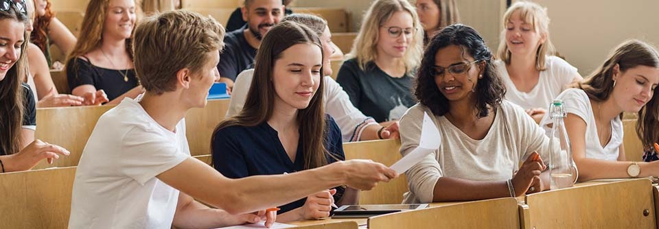 Studierende im Hörsaal Studierende im Hörsaal