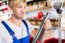 Auszubildender im technischen Bereich (Foto: Colourbox.de/Kzenon)