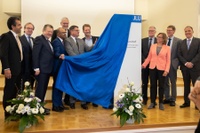 Enthüllung Stele