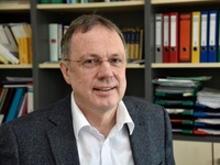 Prof. Dr. Michael Düren