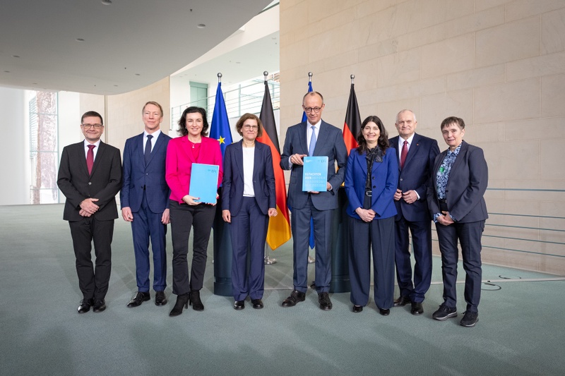 EFI_Uebergabe_2026.jpg