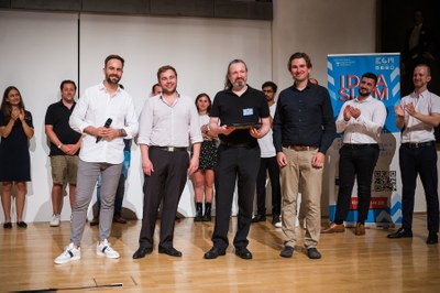 Das Gewinner-Team CNS belegte Platz 1. (v.l.n.r.: Juror Jan Erat, Kai Schmid, Dr. Jochen Zohner, Dr. Daniel Amsel); Foto: ECM/Katrina Friese