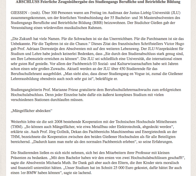 Der StudiChor auf der Verabschiedung der Absolvent_innen