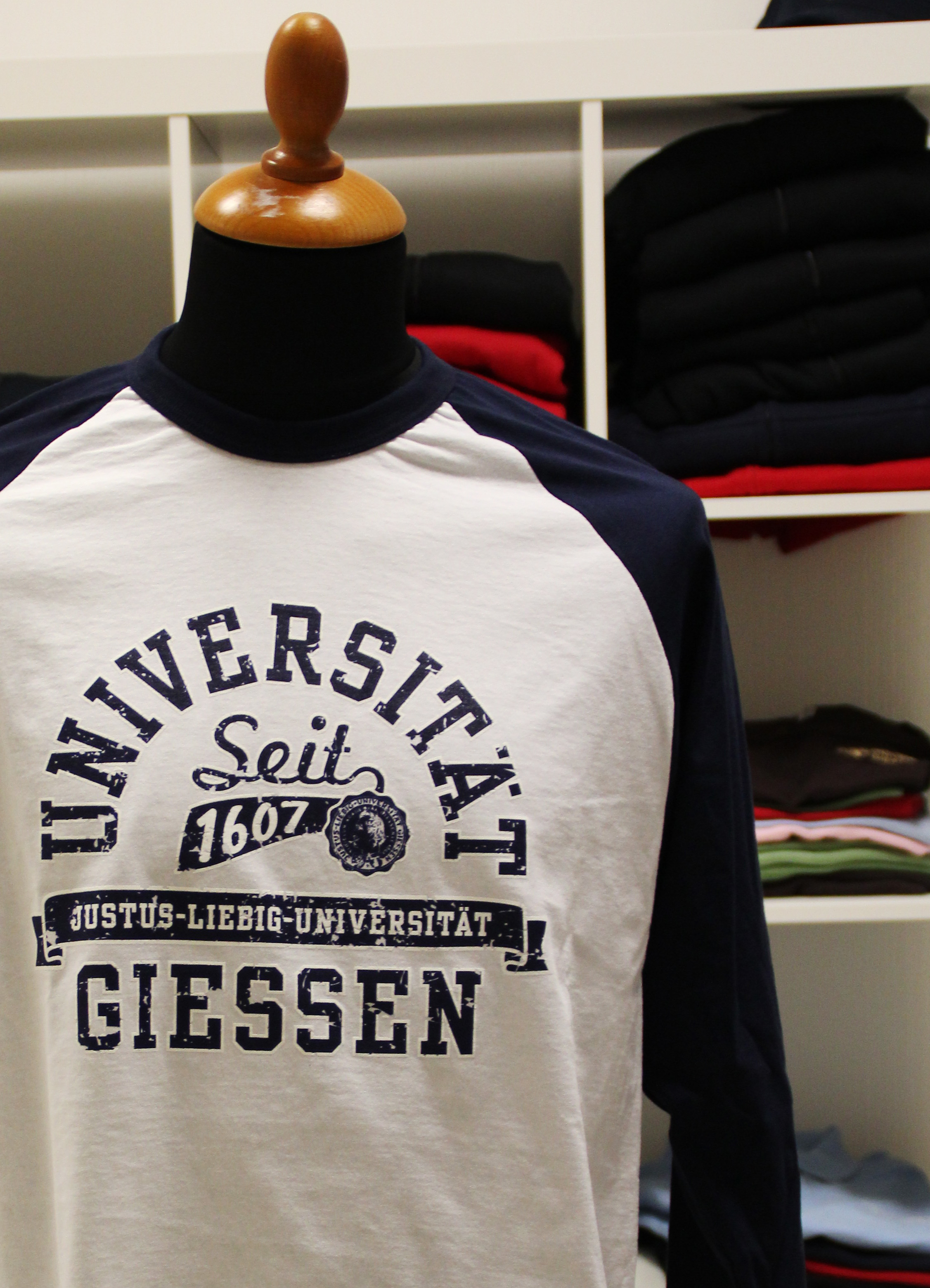 Raglan Longsleeve