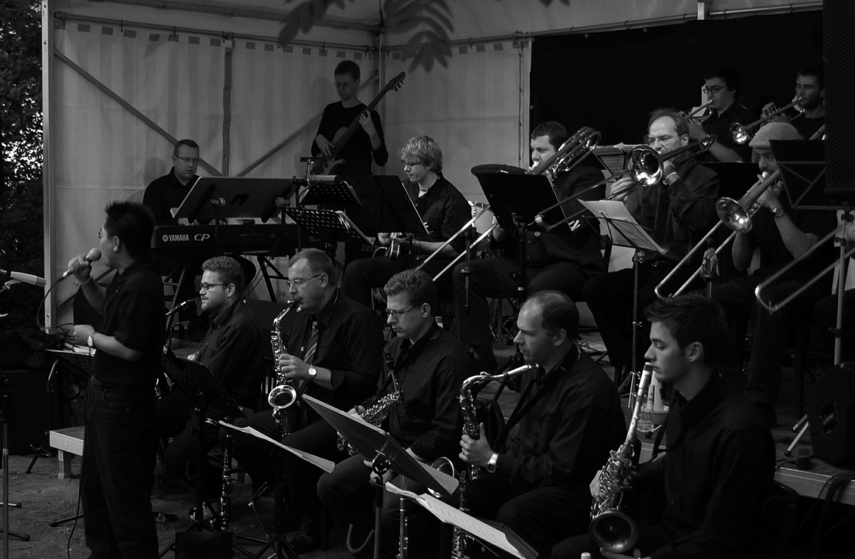 Brechen Big Band