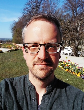 Dr. Martin Spies