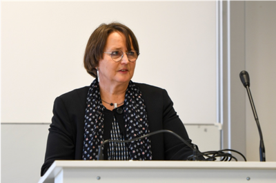 Photo of Prof. Dr. Riemer