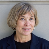 LindaSmith.jpg